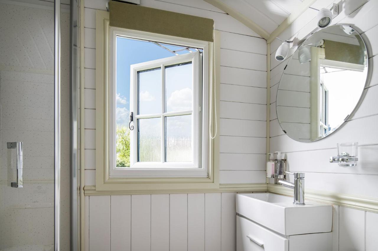 Romantic Shepherds Hut, Kenilworth Eksteriør billede